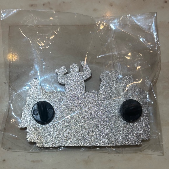 NWT BTS Enamel Pin. - Picture 2 of 2